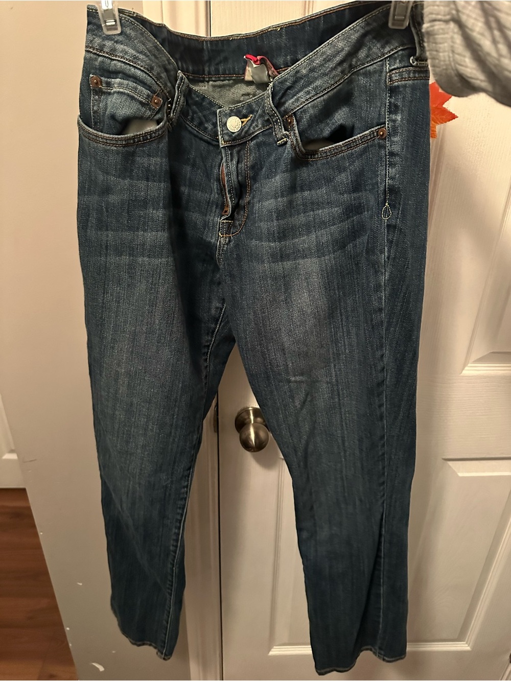 Lucky Brand Straight Leg Medium Blue Jeans